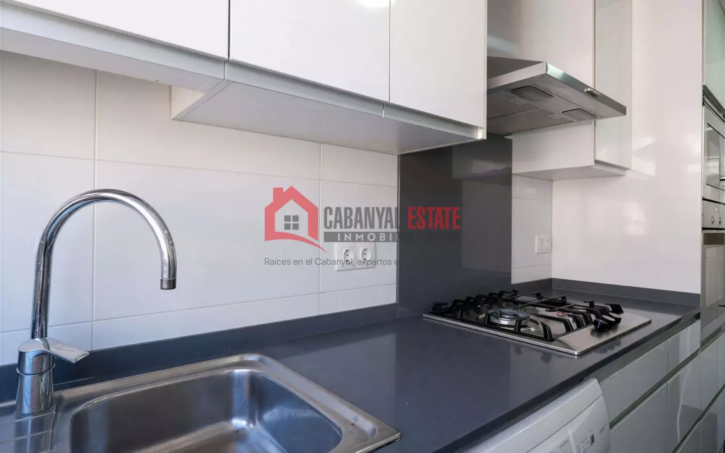 3-bedroom Flat In Valencia (92 M²)