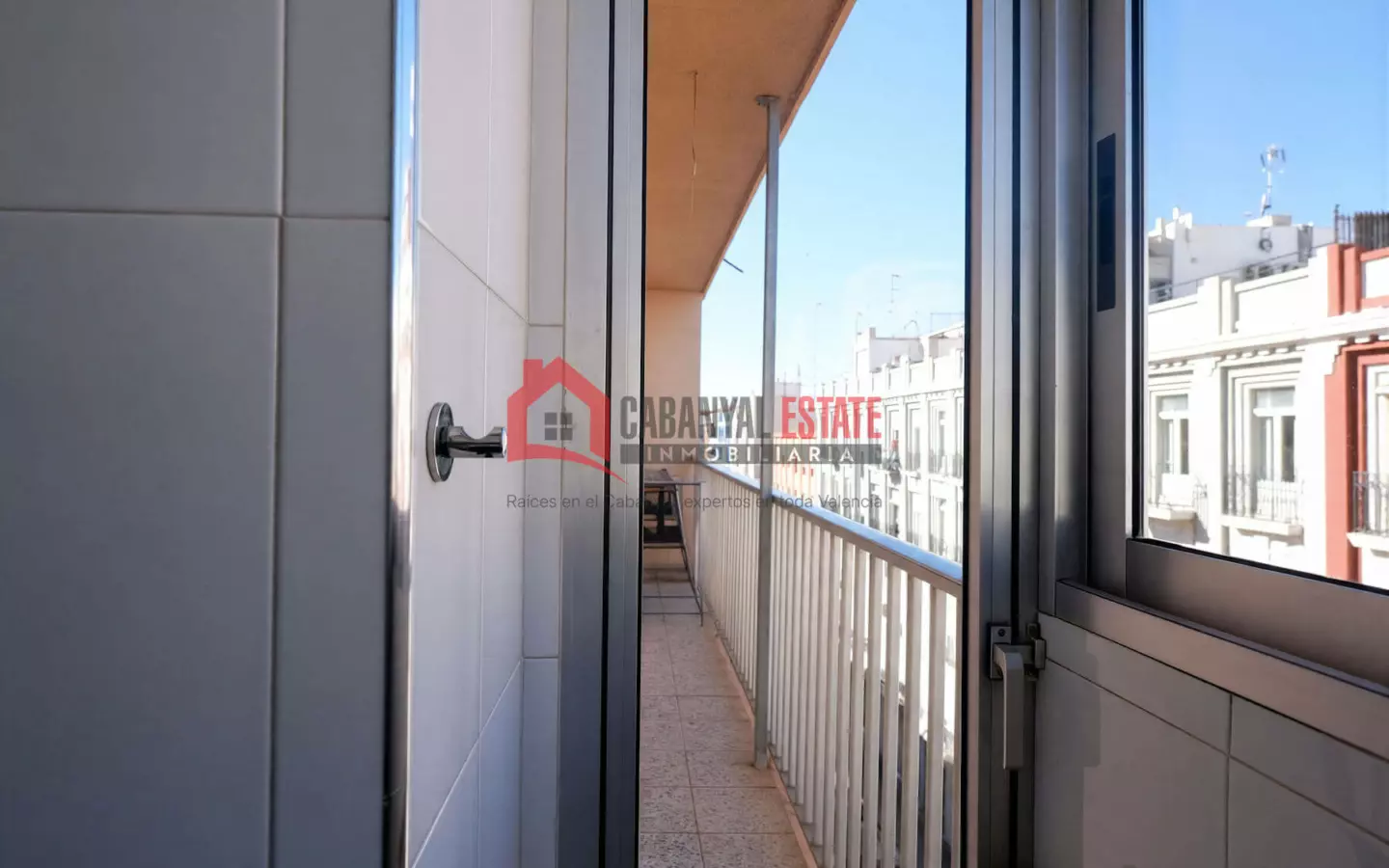 3-bedroom Flat In Valencia (92 M²)