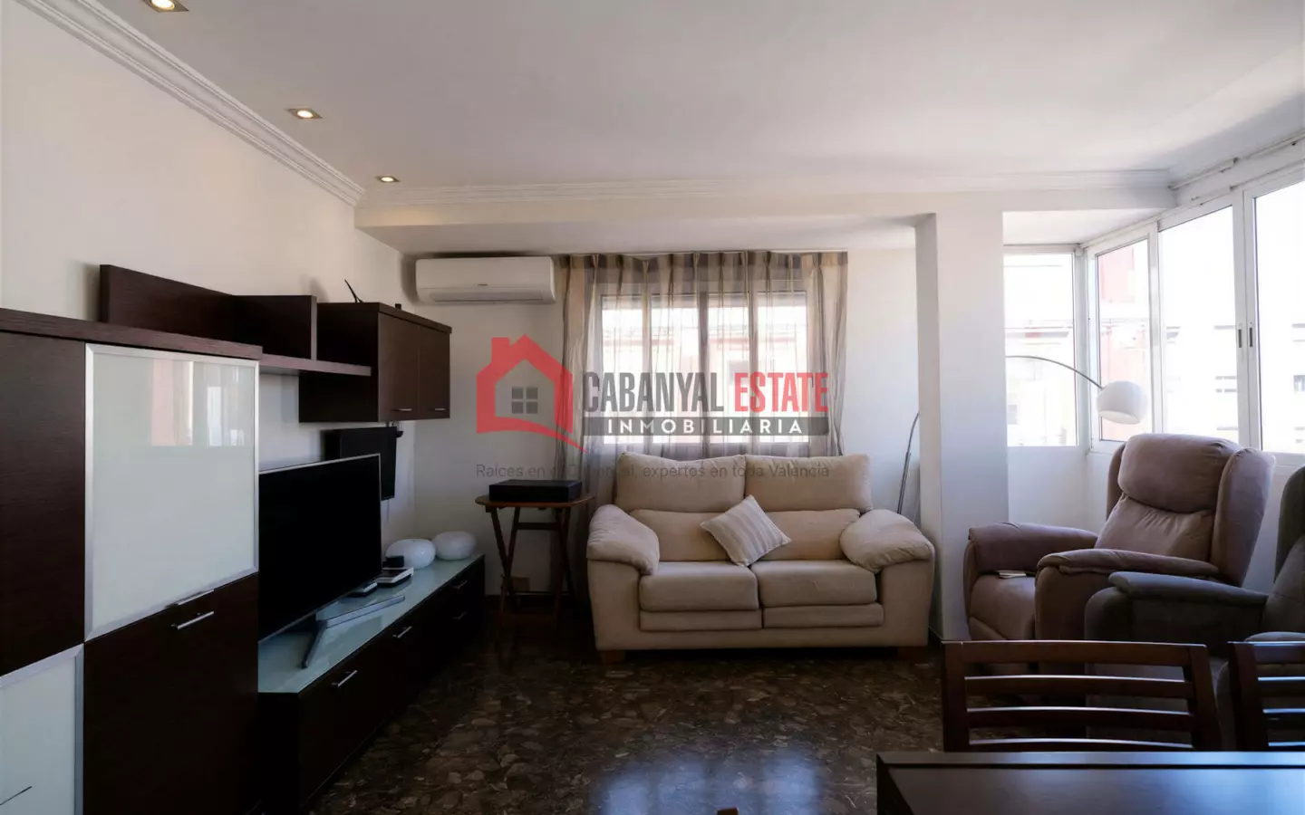 3-bedroom Flat In Valencia (92 M²)
