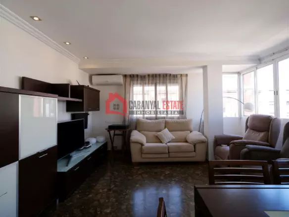 3-bedroom Flat In Valencia (92 M²)