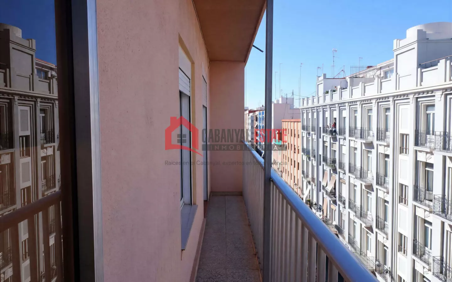 3-bedroom Flat In Valencia (92 M²)