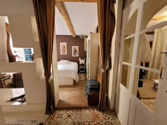 2-bedroom House In Autignac, France (110 M²)