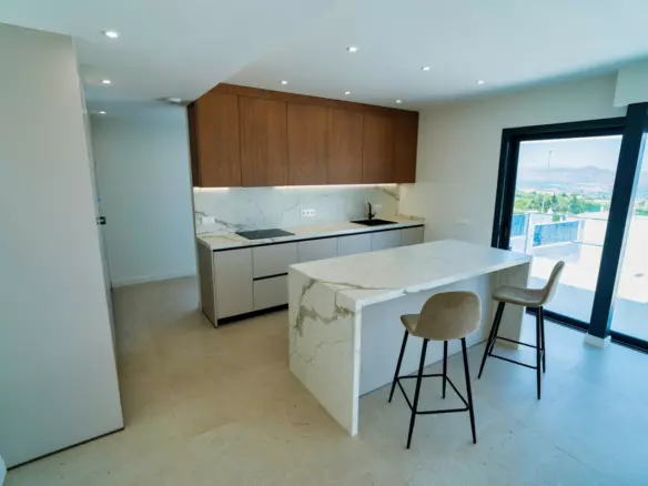 4-bedroom Villa In Alhaurín De La Torre, Spain (259 M²)