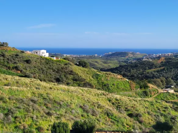 6-bedroom Villa In Mijas, Spain (570 M²)