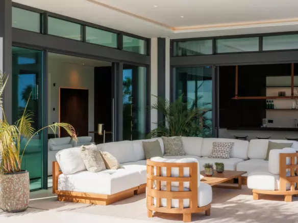 4-bedroom Villa In Marbella, Spain (618 M²)