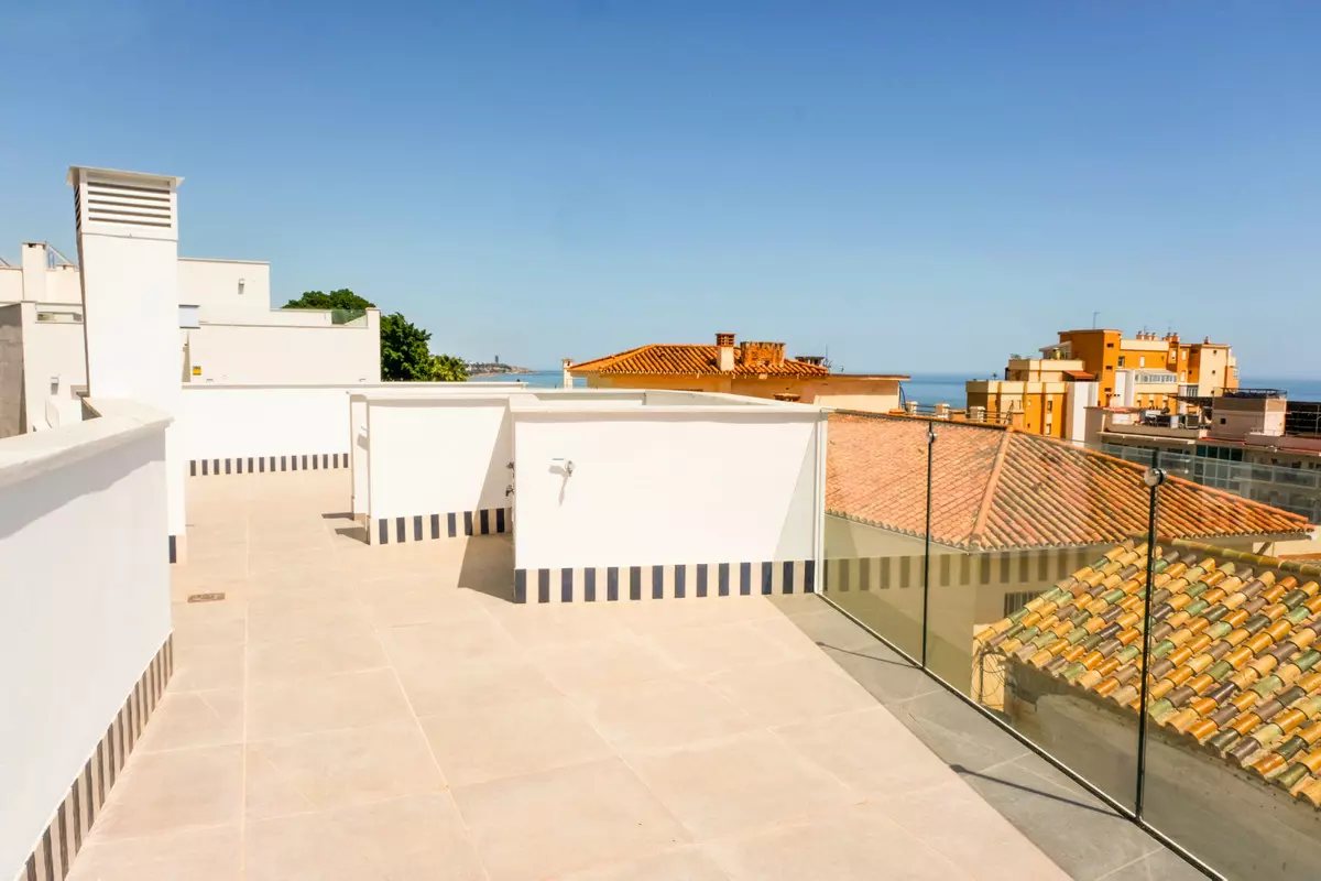 2-bedroom Apartment In Málaga, Spain (108 M²)