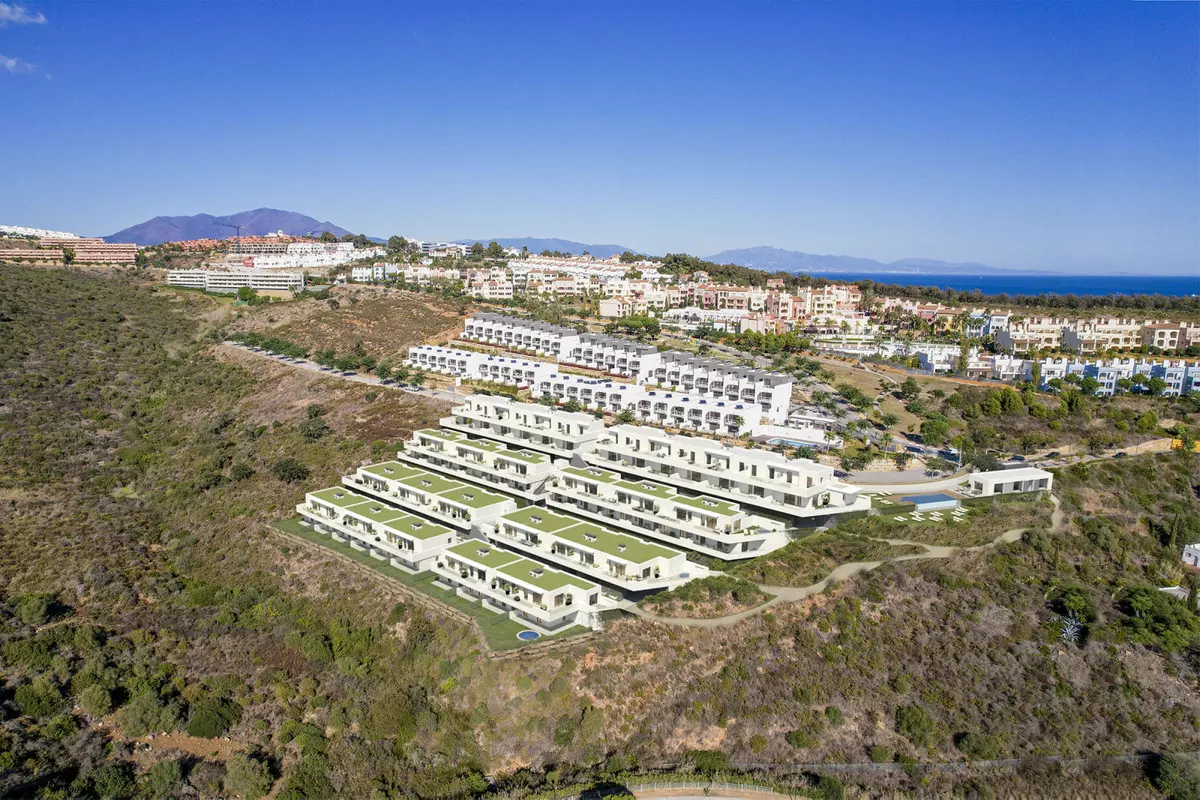 3-bedroom Town House In Manilva, Spain (101 M²)