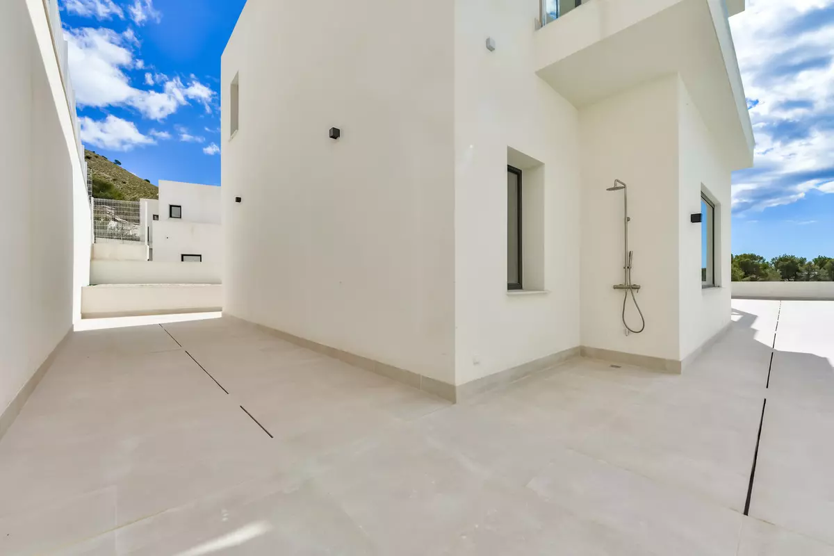 7-bedroom Villa In Finestrat, Spain (636 M²)