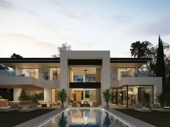 5-bedroom Villa In Estepona, Spain (582 M²)