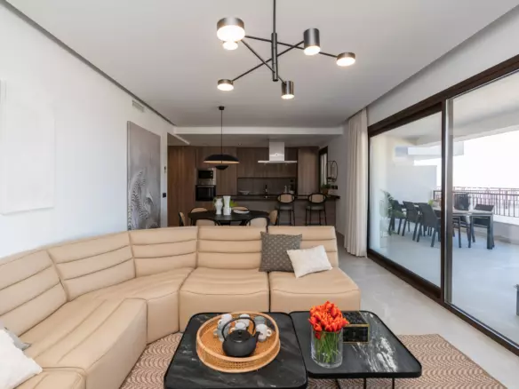 3-bedroom Apartment In Istan, Spain (110 M²)
