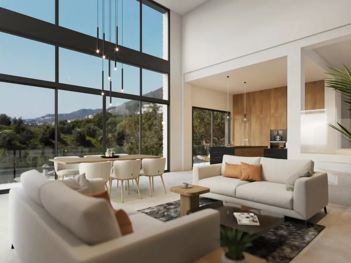 4-bedroom Villa In Rincón De La Victoria, Spain (214 M²)