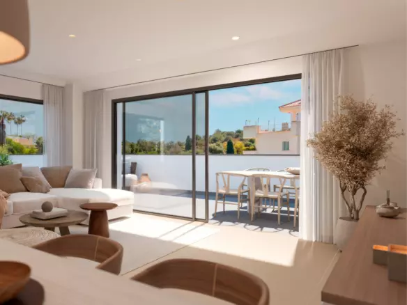 2-bedroom Apartment In Fuengirola, Spain (90 M²)