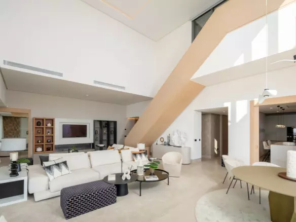 4-bedroom Apartment In Málaga, Spain (413 M²)
