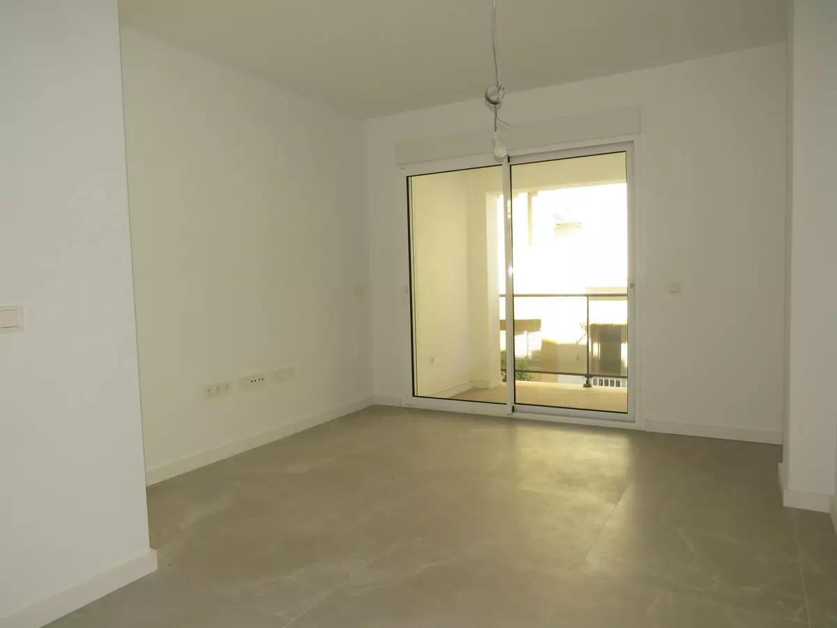 2-bedroom Apartment In Fuengirola, Spain (74 M²)