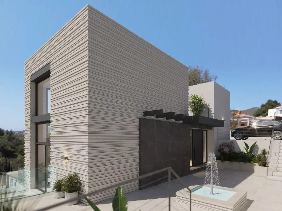 4-bedroom Villa In Rincón De La Victoria, Spain (214 M²)