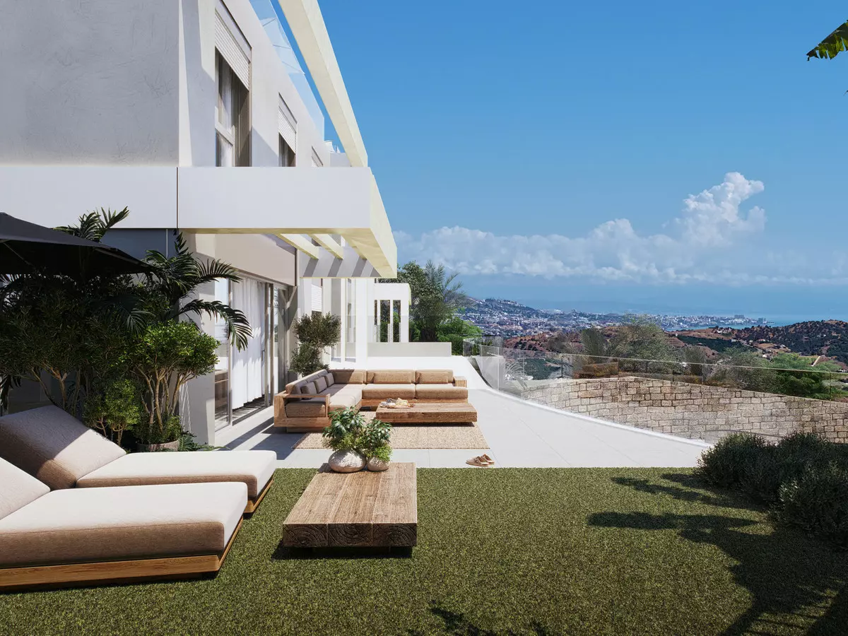 4-bedroom Villa In Mijas, Spain (244 M²)