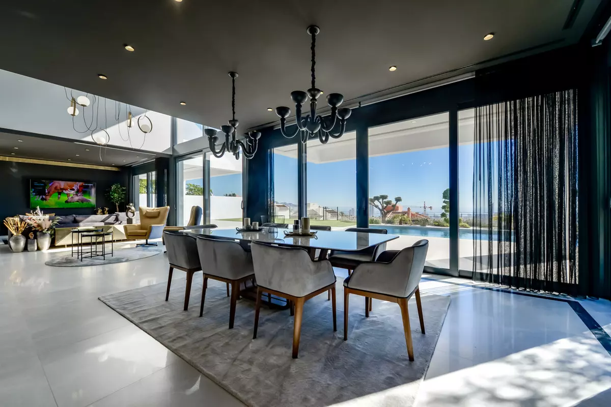 7-bedroom Villa In Finestrat, Spain (998 M²)