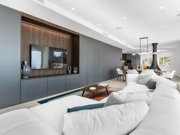 4-bedroom Villa In Altea, Spain (405 M²)