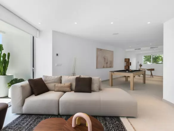 4-bedroom Villa In Altea, Spain (405 M²)