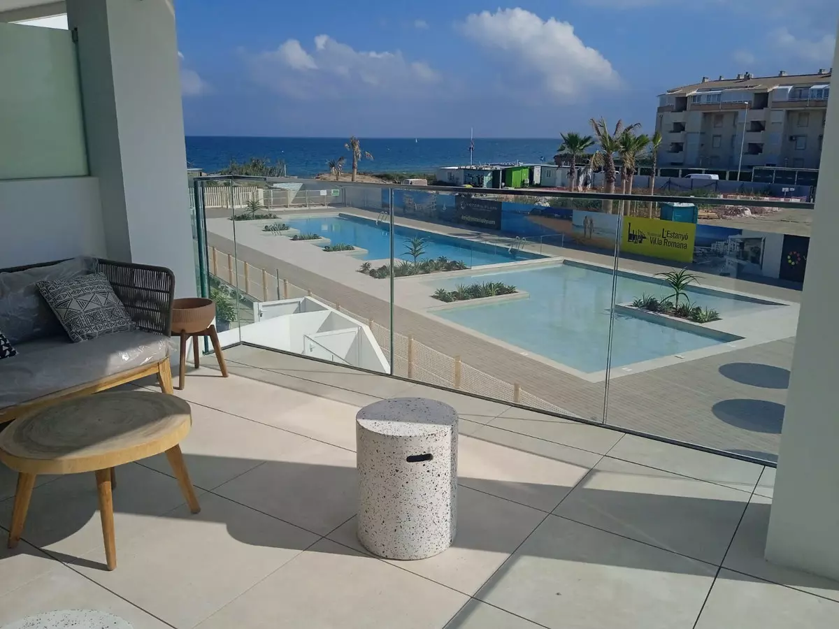 2-bedroom Apartment In Denia, Spain (85 M²)