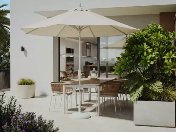 3-bedroom Villa In Fuengirola, Spain (290 M²)