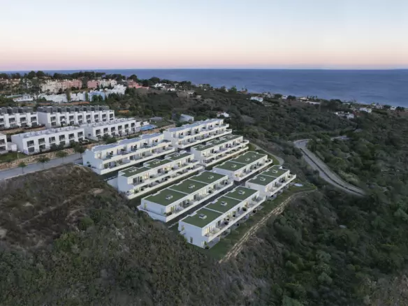 3-bedroom Town House In Manilva, Spain (101 M²)
