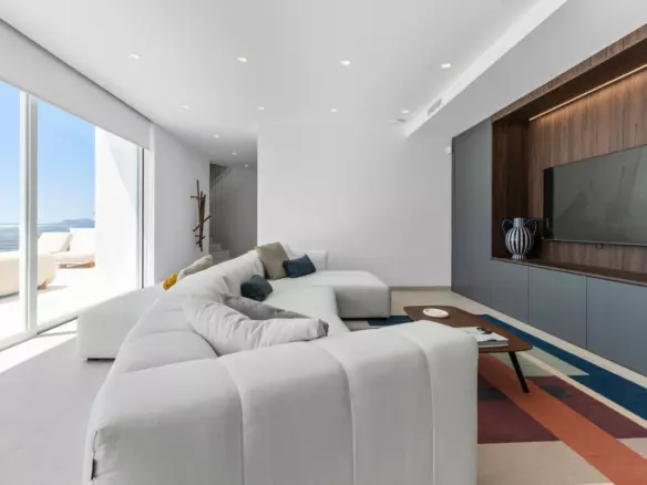 4-bedroom Villa In Altea, Spain (405 M²)