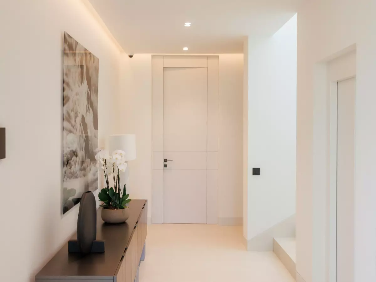 4-bedroom Villa In Marbella, Spain (618 M²)