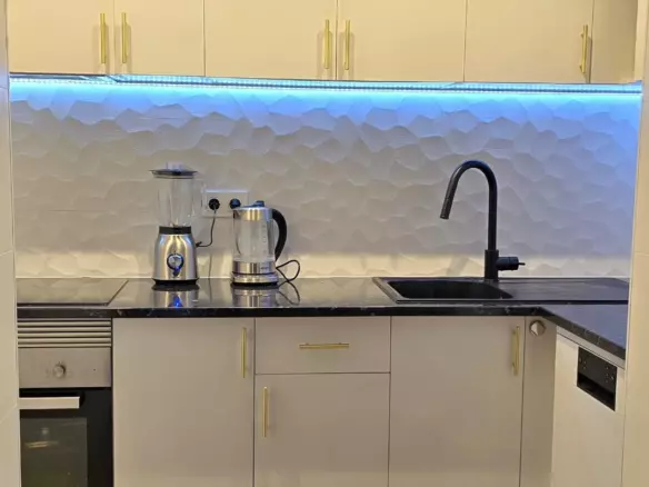 3-bedroom Apartment In Torrevieja, Spain (101 M²)
