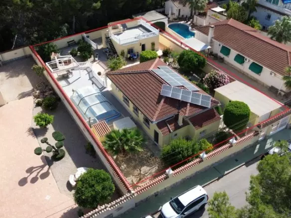 4-bedroom Villa In Orihuela, Spain (161 M²)