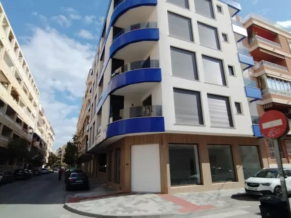 2-bedroom Apartment In Torrevieja, Spain (88 M²)