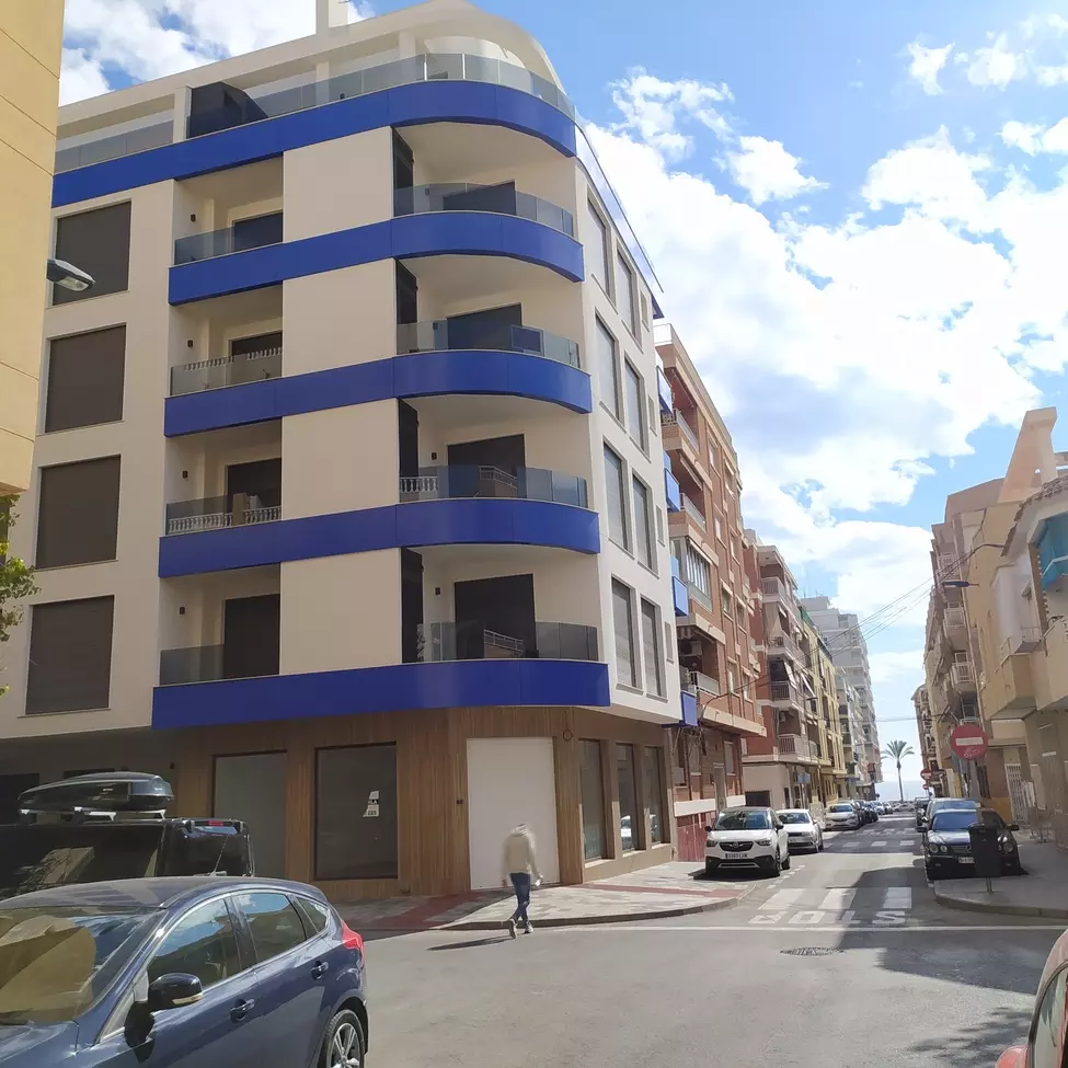 2-bedroom Apartment In Torrevieja, Spain (88 M²)