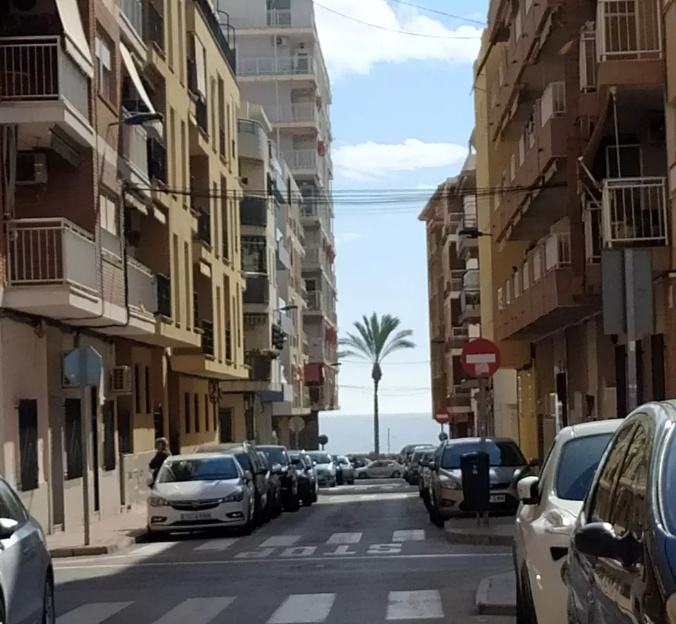 2-bedroom Apartment In Torrevieja, Spain (88 M²)