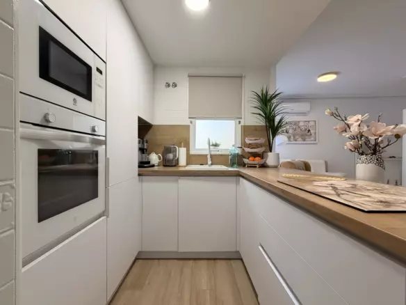 3-bedroom Apartment In Torrevieja, Spain (84 M²)