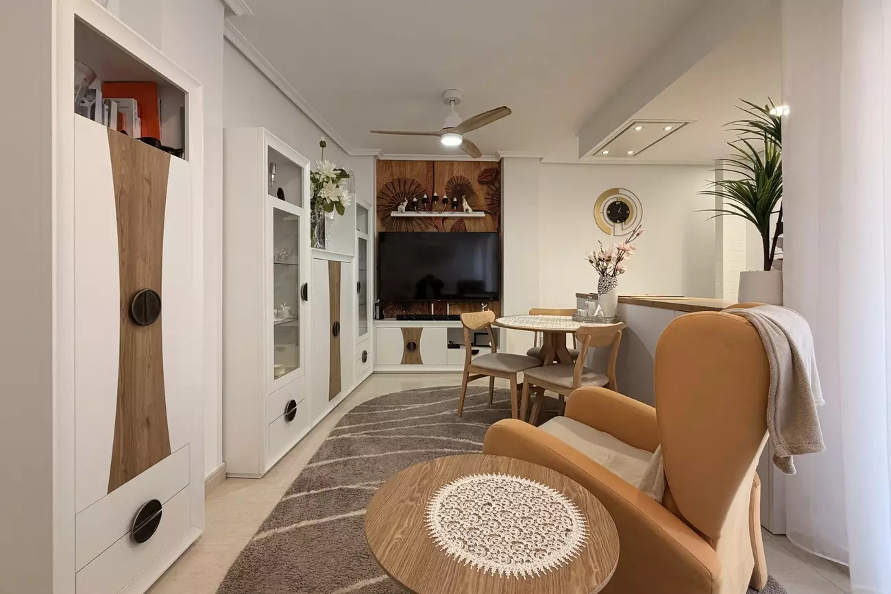 3-bedroom Apartment In Torrevieja, Spain (84 M²)