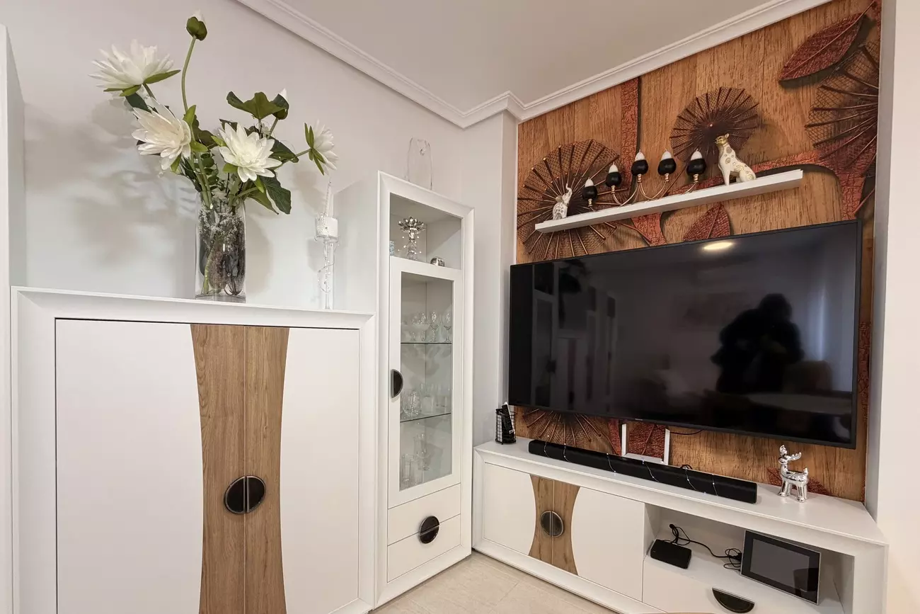 3-bedroom Apartment In Torrevieja, Spain (84 M²)