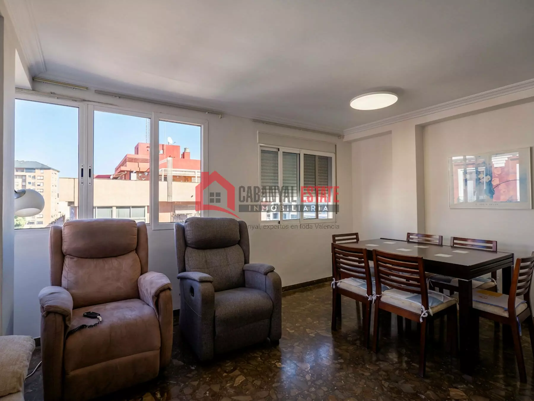 3-bedroom Flat In Valencia (92 M²)