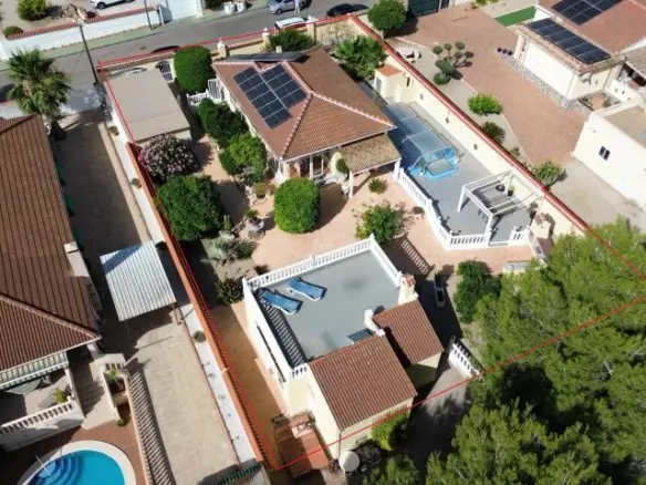 4-bedroom Villa In Orihuela, Spain (161 M²)