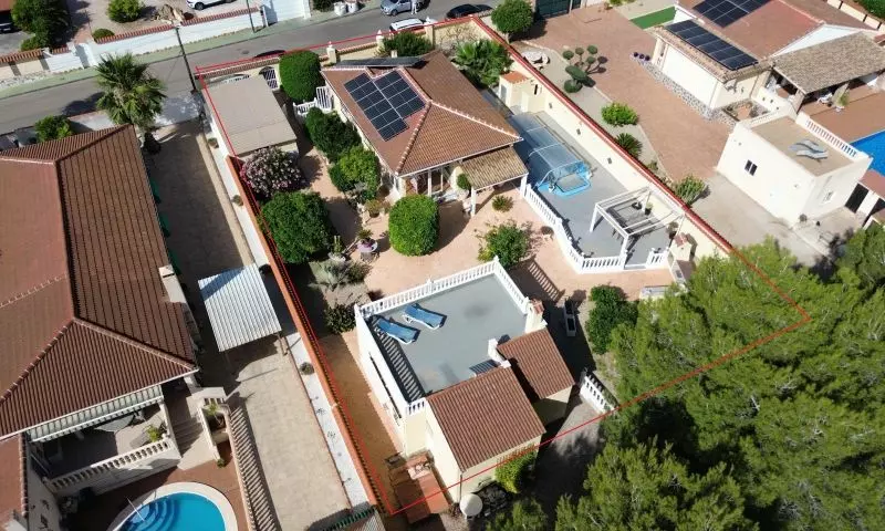 4-bedroom Villa In Orihuela, Spain (161 M²)