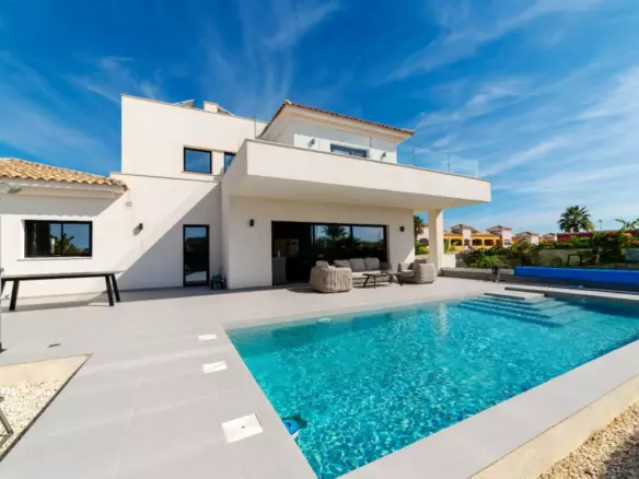 4-bedroom Villa In Los Montesinos, Spain (454 M²)