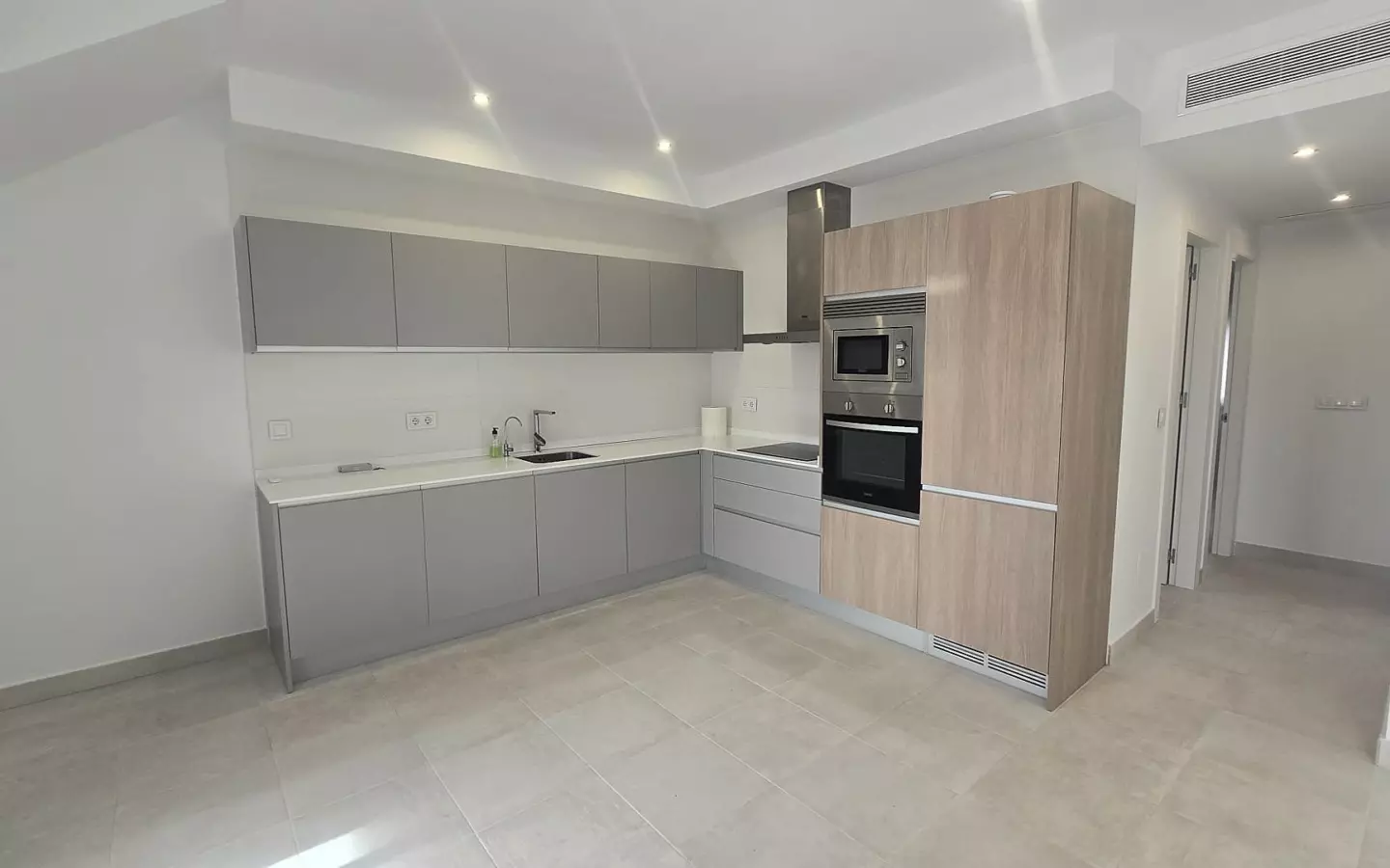 2-bedroom Penthouse In Pilar De La Horadada, Spain (75 M²)