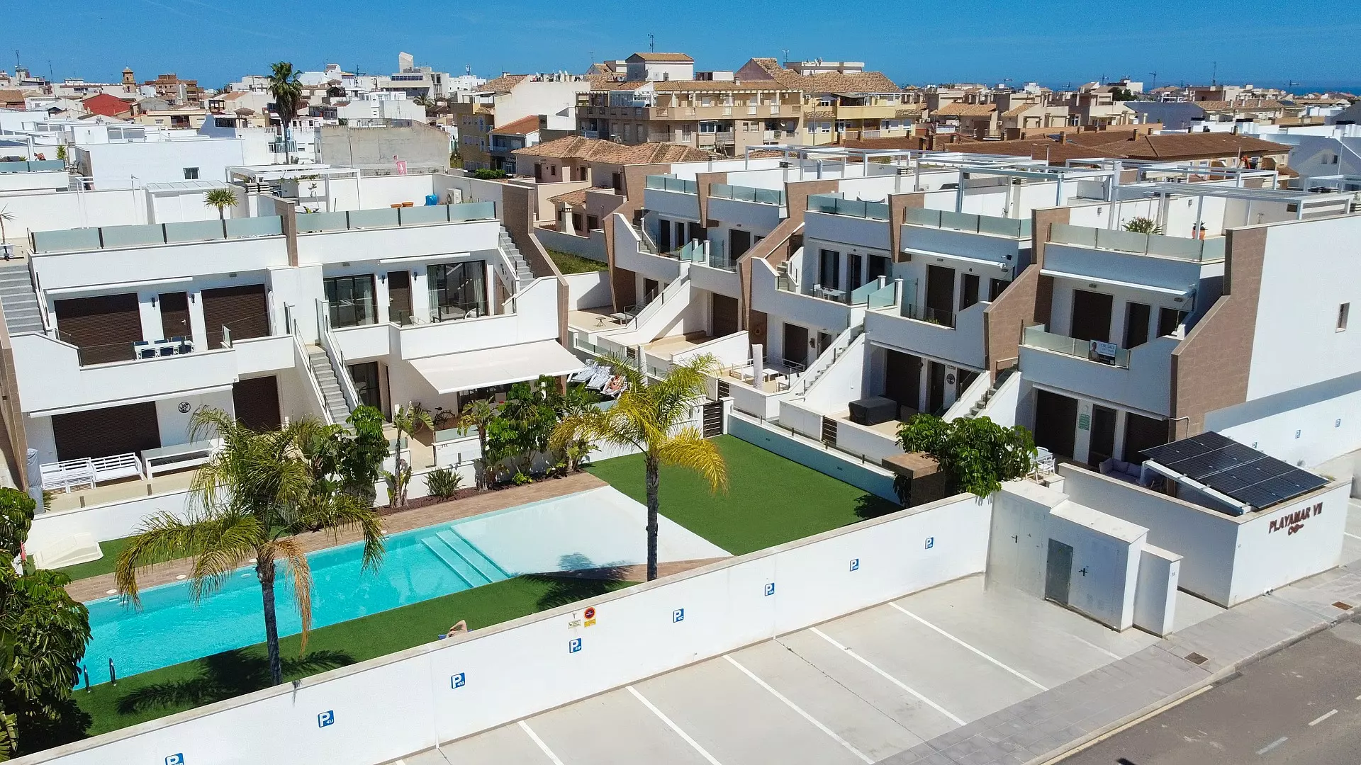 2-bedroom Penthouse In Pilar De La Horadada, Spain (75 M²)