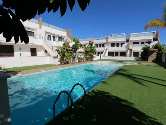 2-bedroom Penthouse In Pilar De La Horadada, Spain (75 M²)