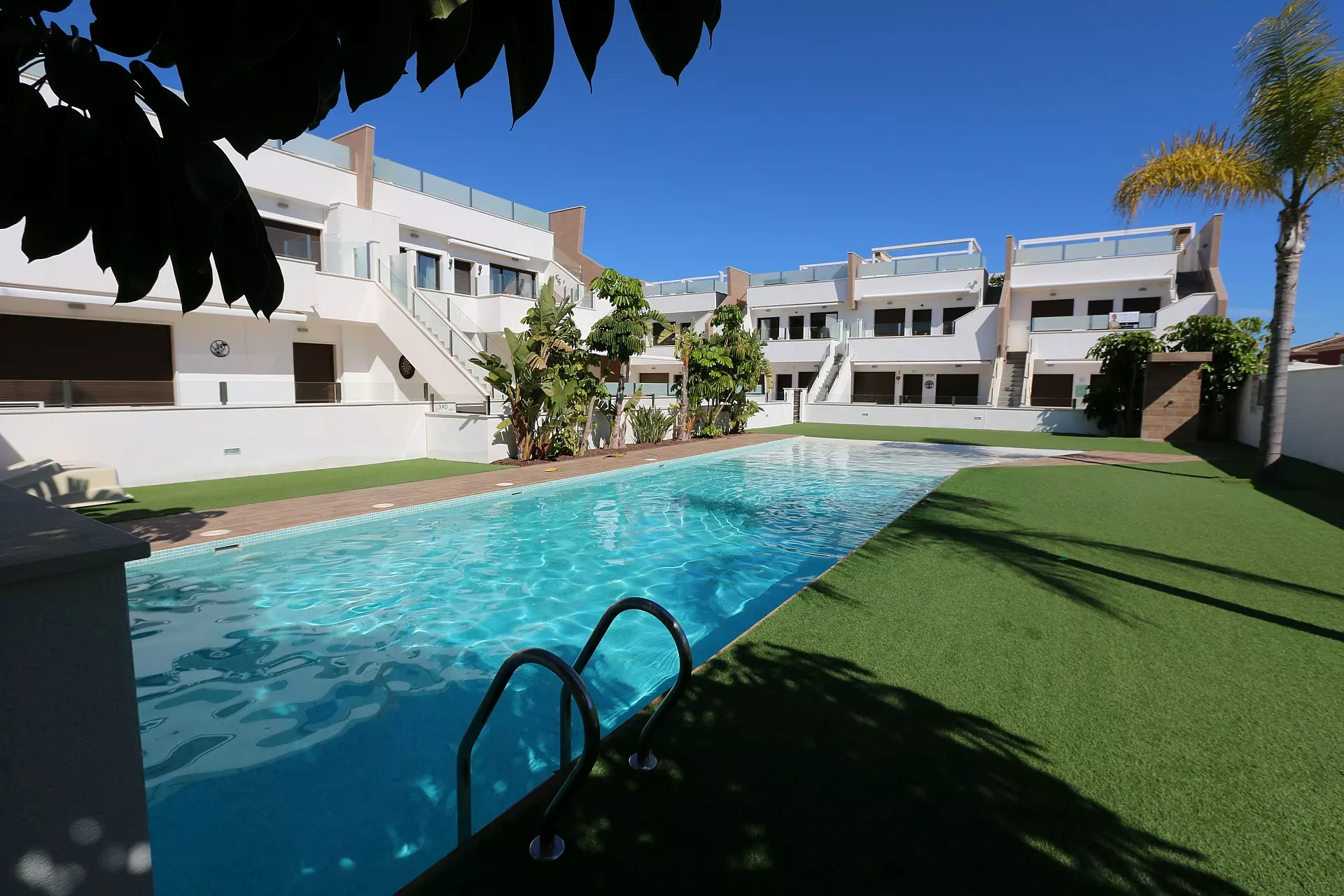 2-bedroom Penthouse In Pilar De La Horadada, Spain (75 M²)