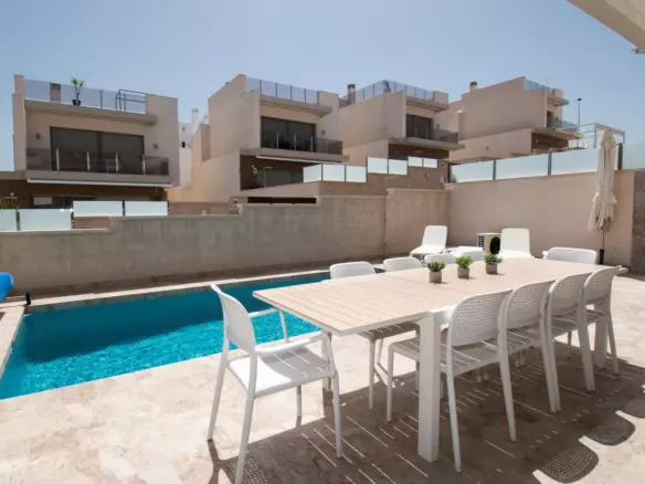 5-bedroom Villa In Orihuela Costa, Spain (190 M²)