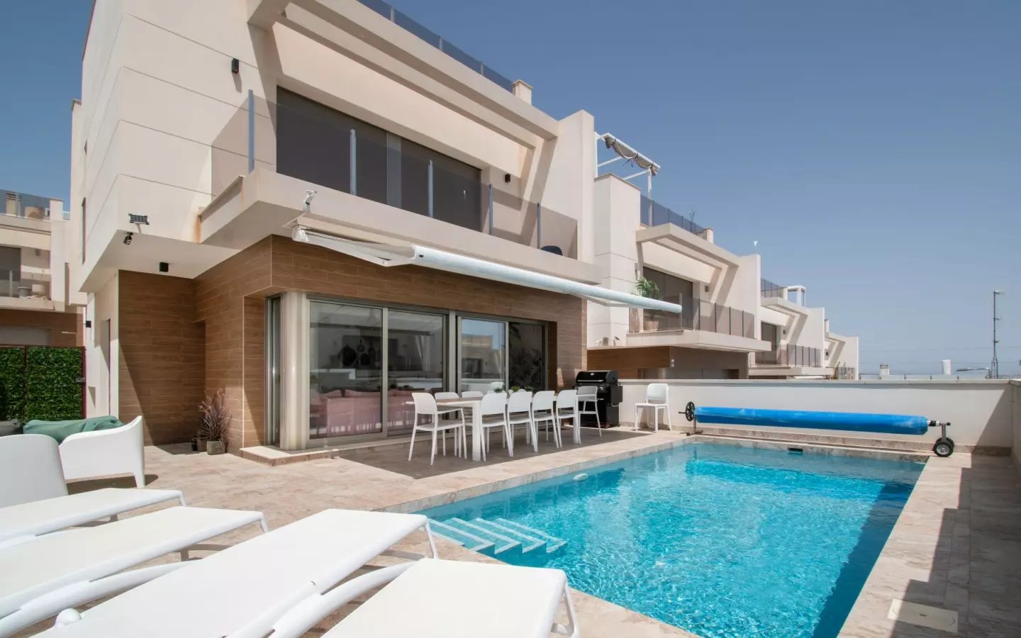 5-bedroom Villa In Orihuela Costa, Spain (190 M²)