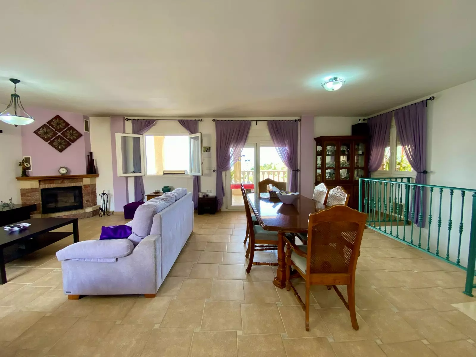 3-bedroom Villa In Algorfa, Spain (274 M²)