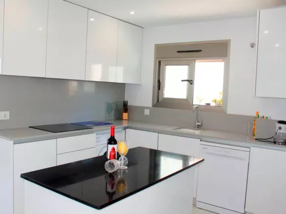 3-bedroom Villa In San Miguel De Salinas, Spain (118 M²)