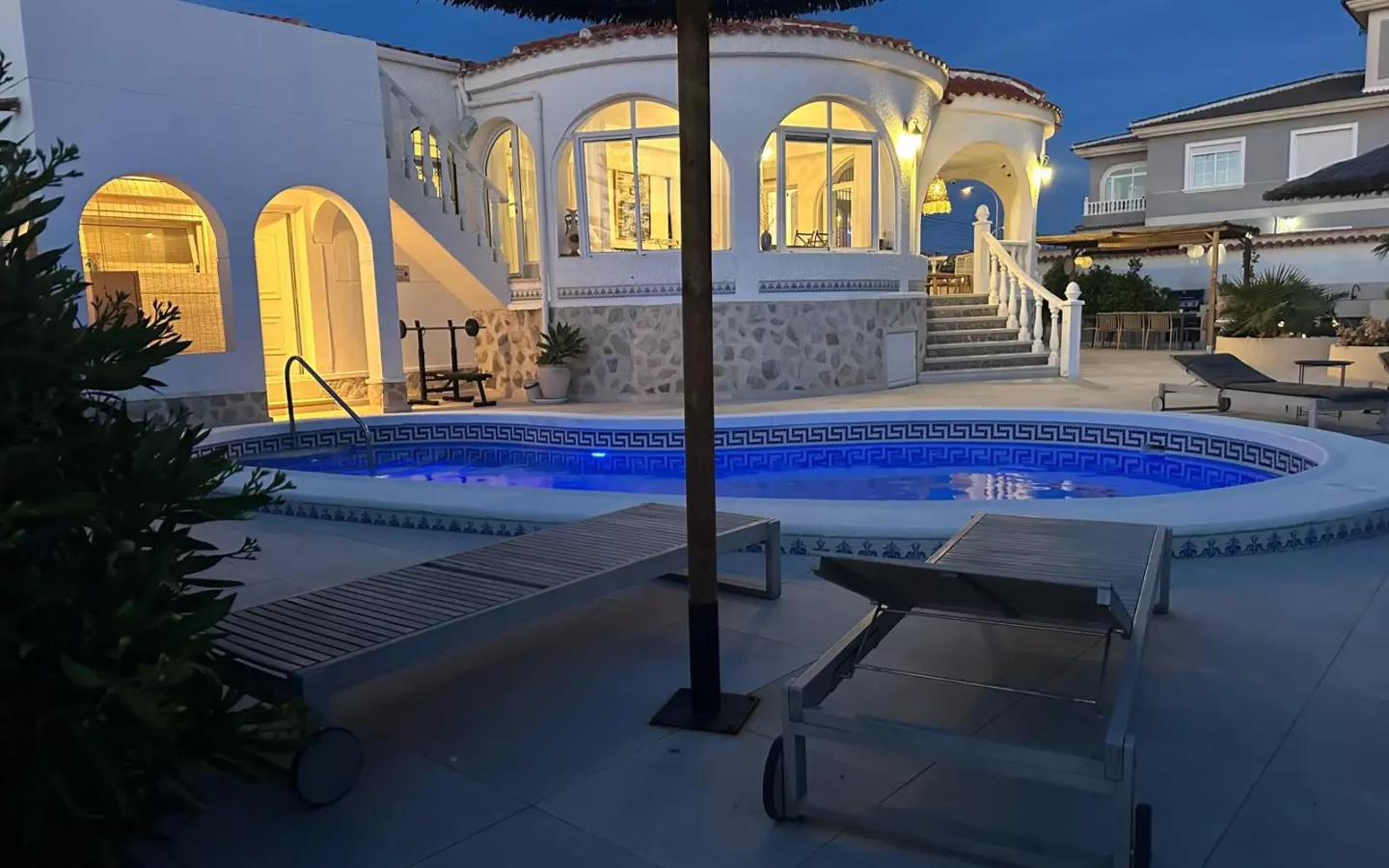 3-bedroom Villa In Torrevieja, Spain (151 M²)