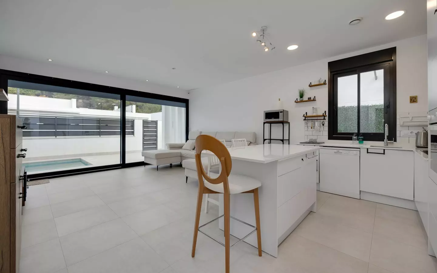 3-bedroom Villa In Orihuela, Spain (111 M²)